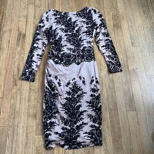 TRACY REESE STRETCH BROCADE RUCHED WAIST DRESS TAN/BLACK. 92% Silk